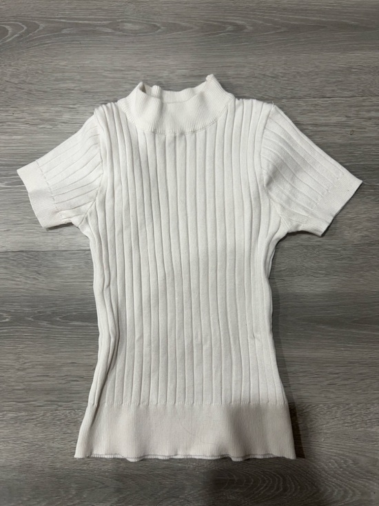 No brand Tops - White Ribbed Short-Sleeve Mock Neck Top